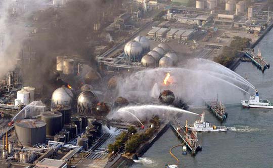 тушение пожара на АЭС Фукусима-1